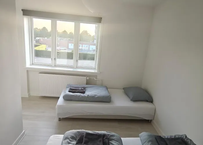 Apartment Capital Of Lego Bricks 2 - Floor 1, 3 *